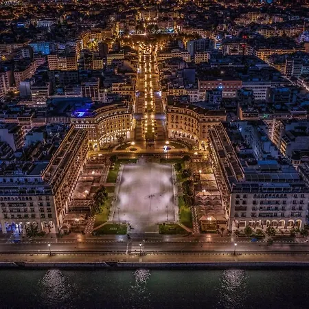 Center Diamond - 300m From The Seafront * Selanik